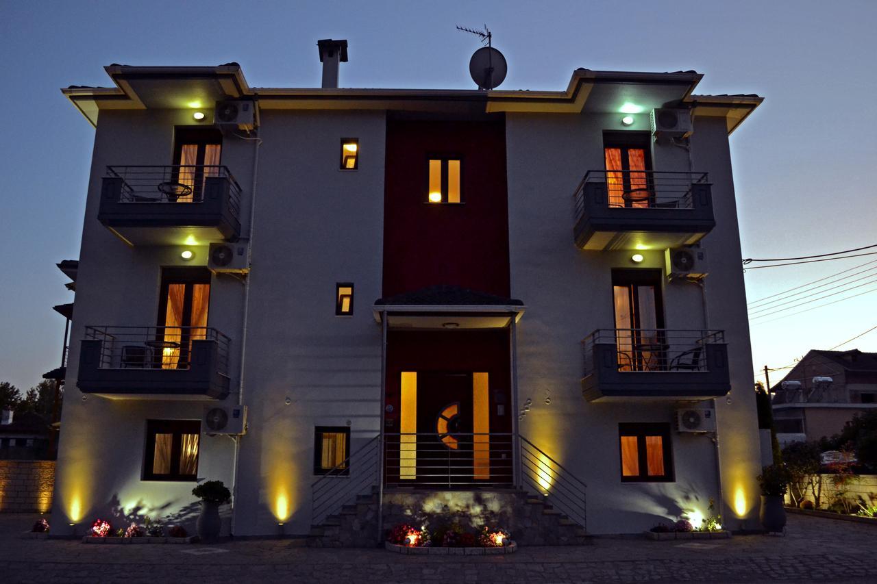 Anesis Hotel Ioannina Exterior photo